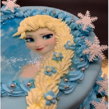Vaikiškas tortas "Su Elsos piešiniu"