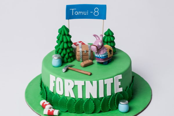 Vaikiškas tortas "Fortnite"