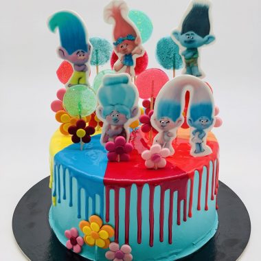 Vaikiškas tortas su troliais