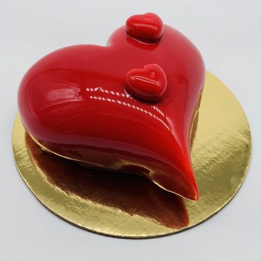 Širdelė - raudono glaisto tortas