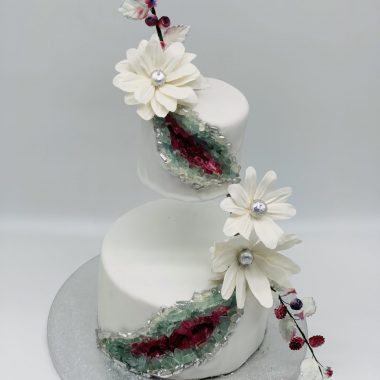 Vestuvinis tortas su herberom