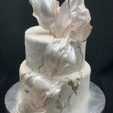 Vestuvinis tortas "Balta fantazija"
