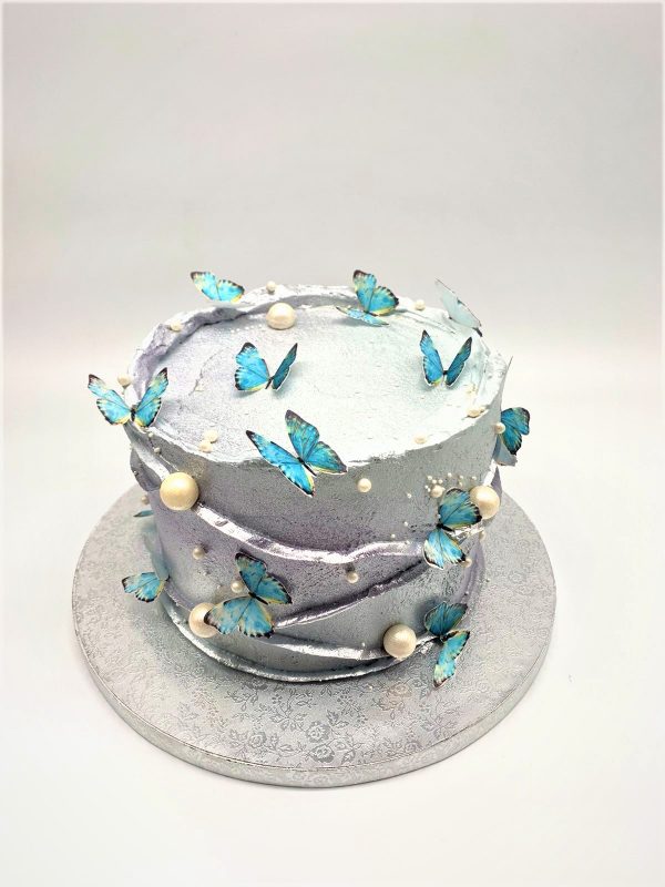 Sidabrinis tortas su drugeliais