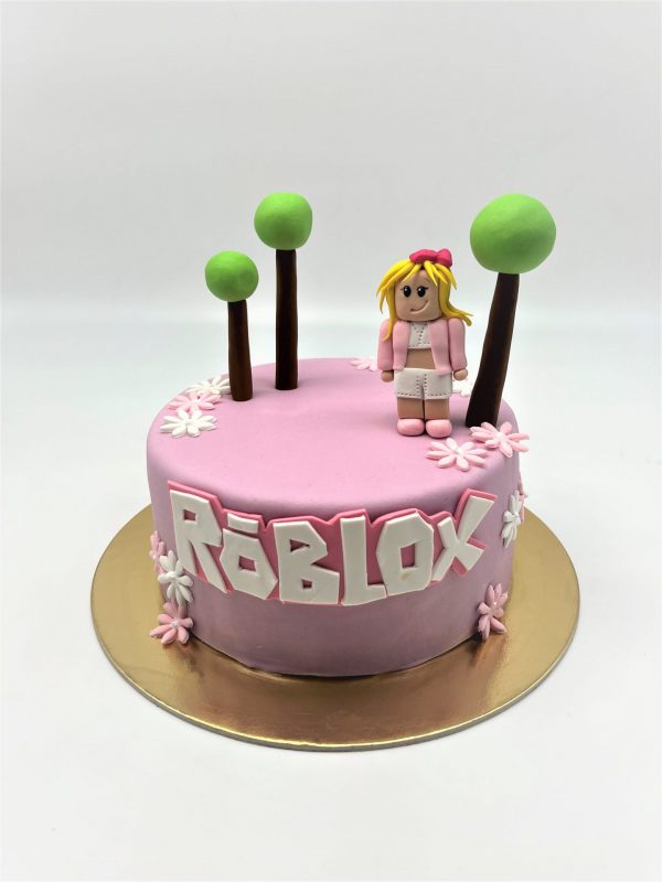 Vaikiškas tortas "Roblox mergaitė"