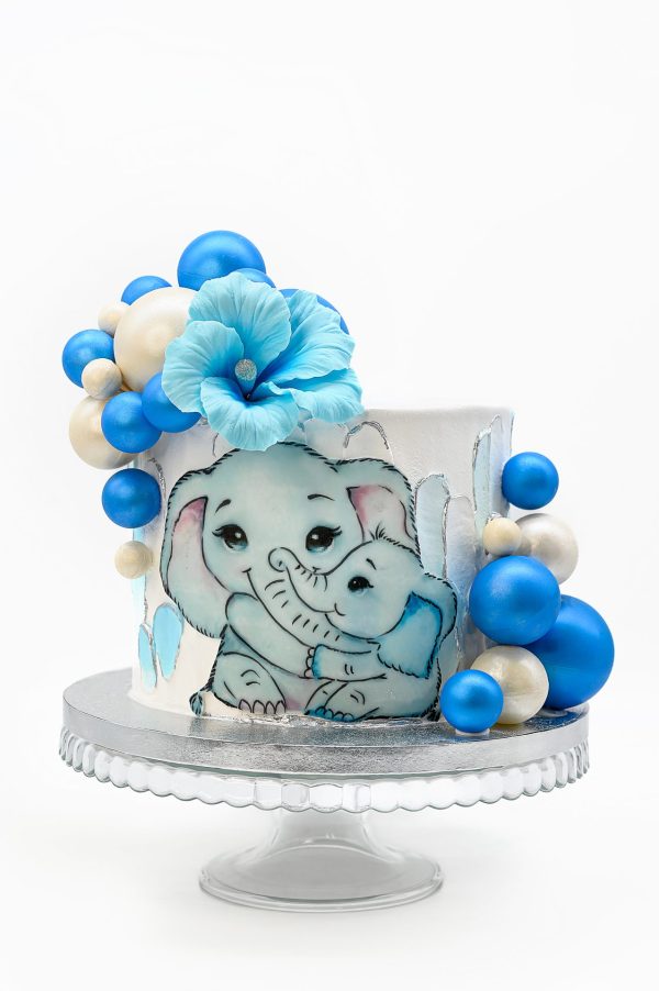 Vaikiškas tortas su žydrais drambliukais